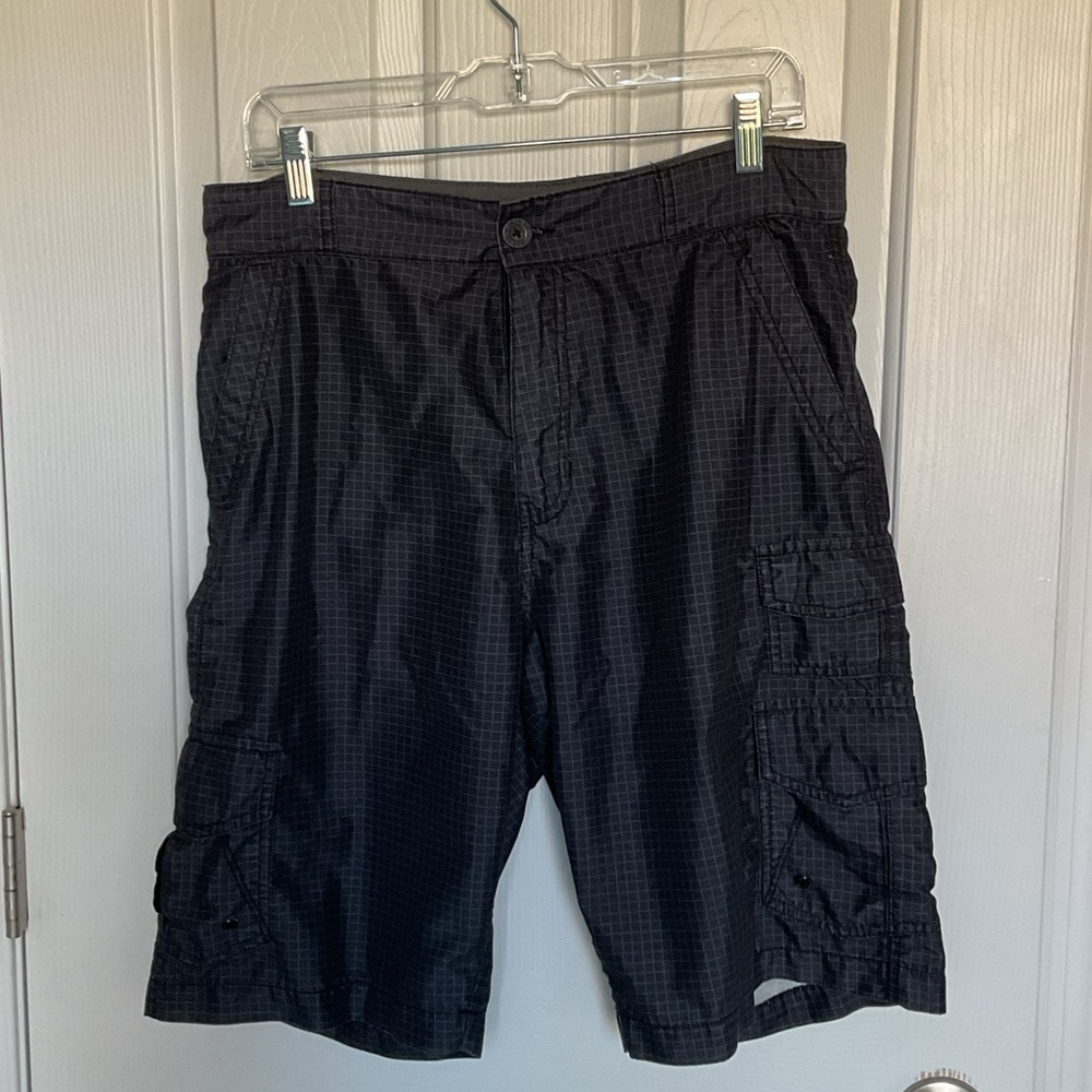 Men's Classic Black Geometric Cargo Shorts